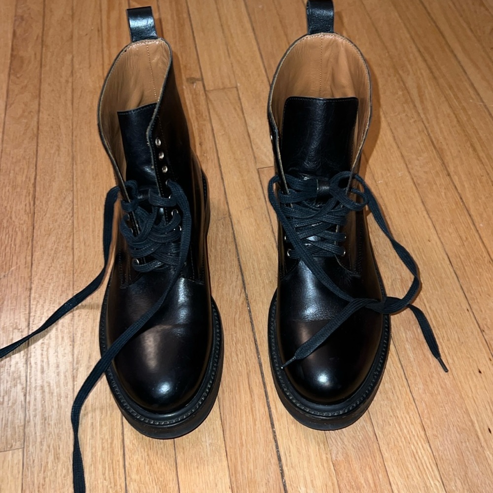 Frye Veronica Black Leather Combat Boots Size 8.5 like new